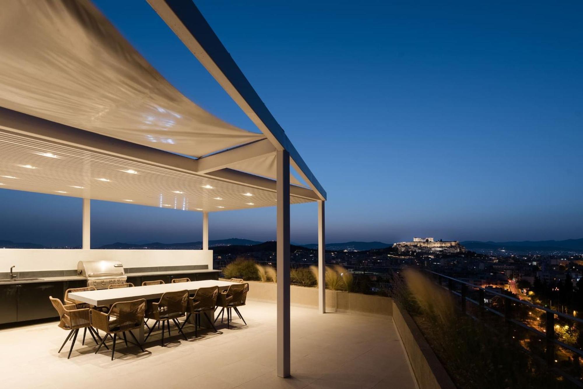 Urban Apt With Stunning Acropolis View & Roofdeck Athen Exterior foto